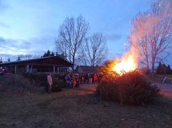 Weihnachtsbaumverbrennen_Renneritz_201320130112_DSC04768_1024_768
