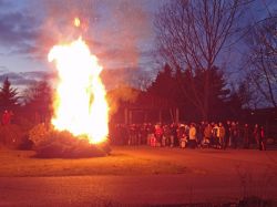 Weihnachtsbaumverbrennen_Renneritz_201320130112_DSC04772_1024_768