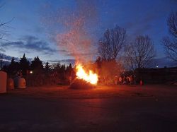 Weihnachtsbaumverbrennen_Renneritz_201320130112_DSC04774_1024_768