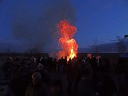 Weihnachtsbaumverbrennen_Renneritz_201320130112_DSC04787_1024_768